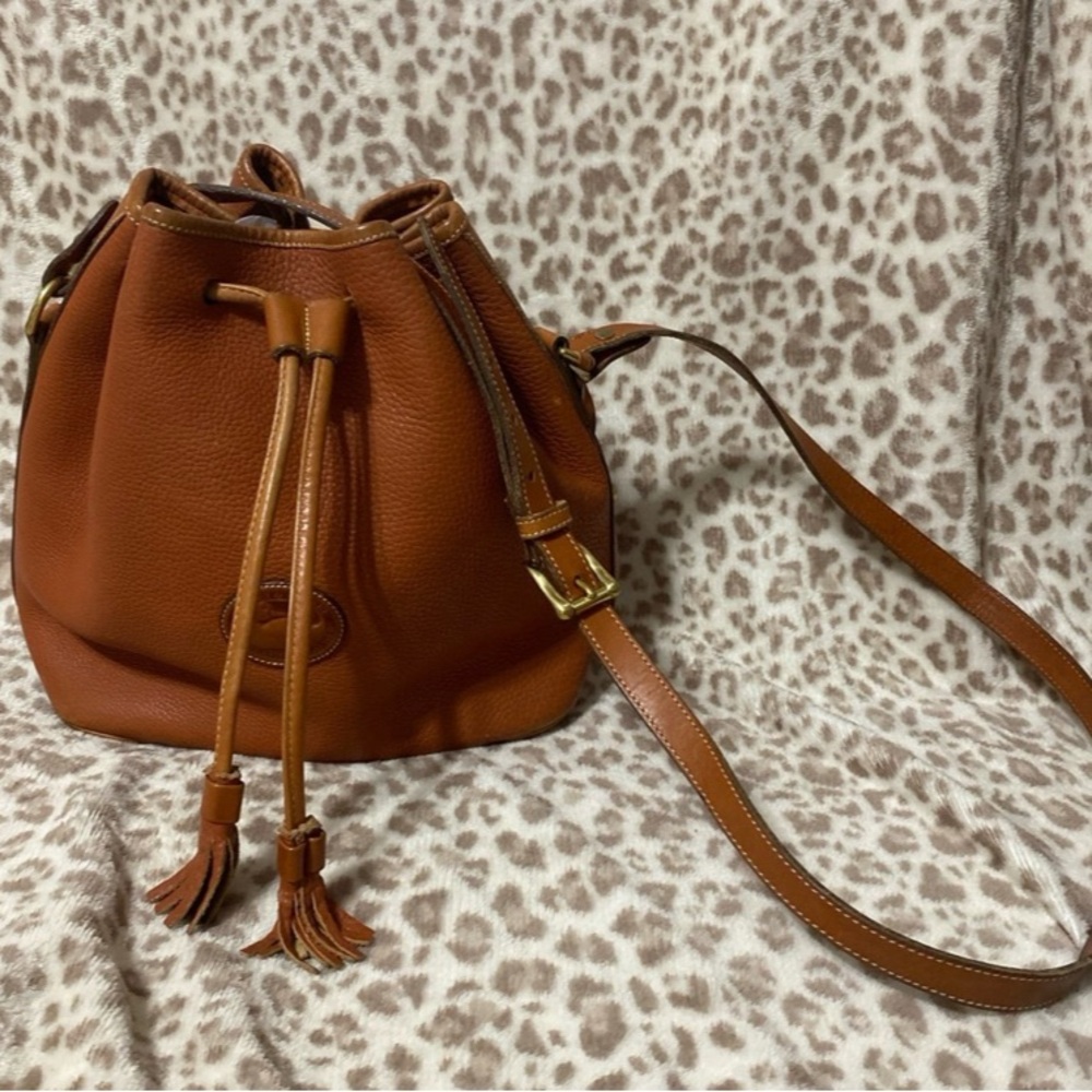 Vintage Dooney & Bourke British Tan Drawstring